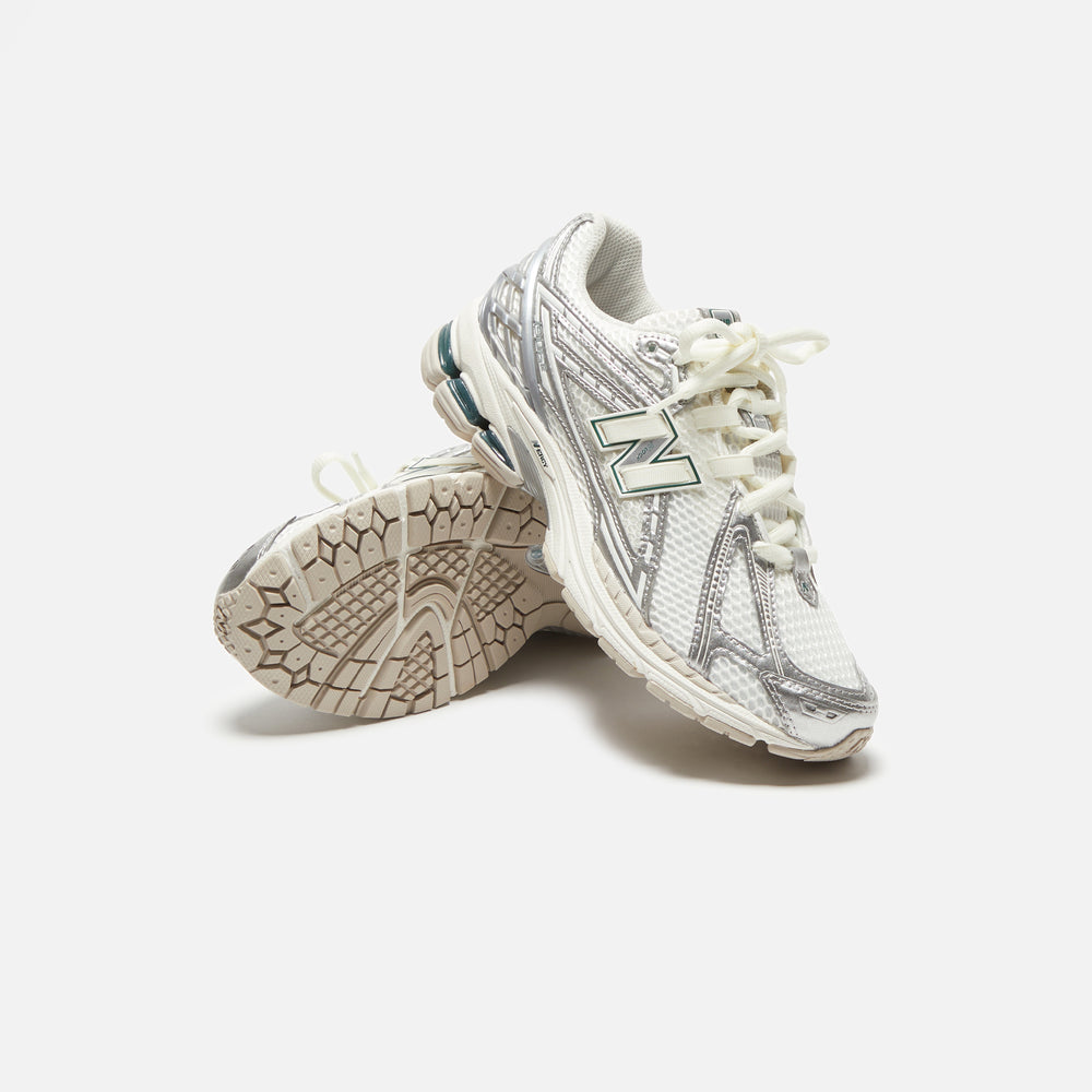 Кроссовки New Balance 1906R, цвет Silver Metallic/Sea Salt — фото 4
