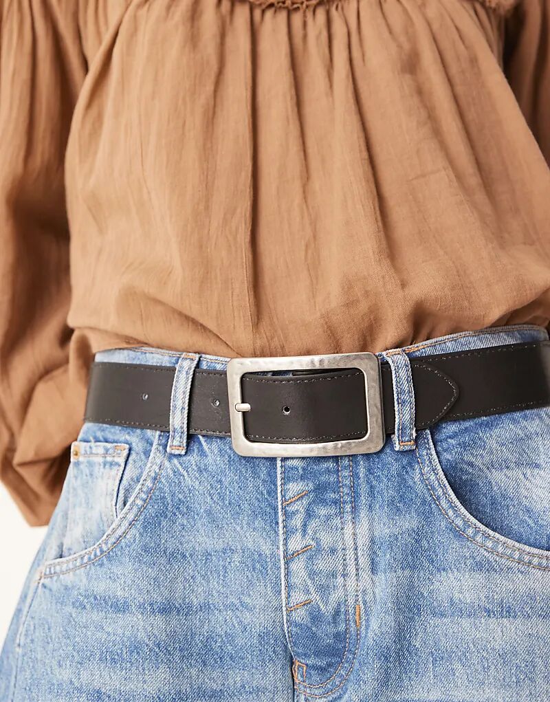 

Ремень из искусственной кожи Mango с серебряной пряжкой черного цвета