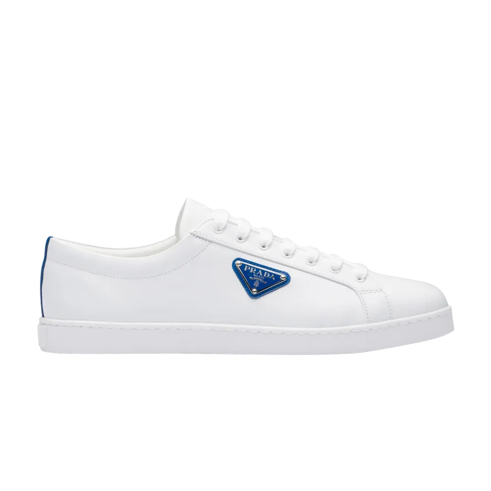 Кроссовки Prada из матовой кожи, белый