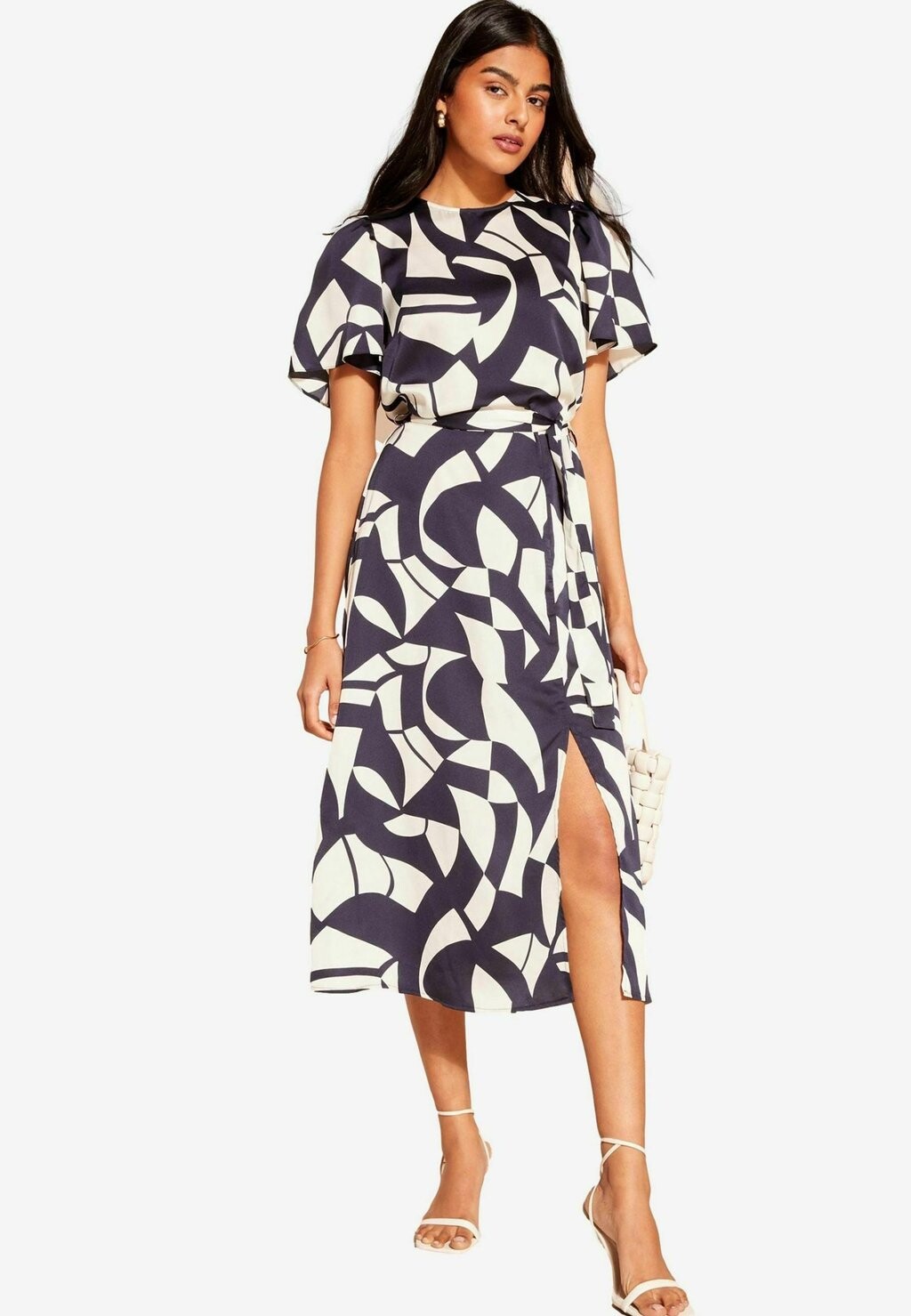 

Дневное платье FLUTTER SLEEVE PRINTED MIDI SUMMER Friends Like These, синий