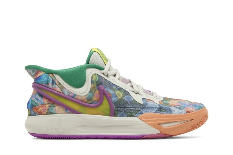 

Кроссовки Nike Kyrie 8 GO GS, разноцветный