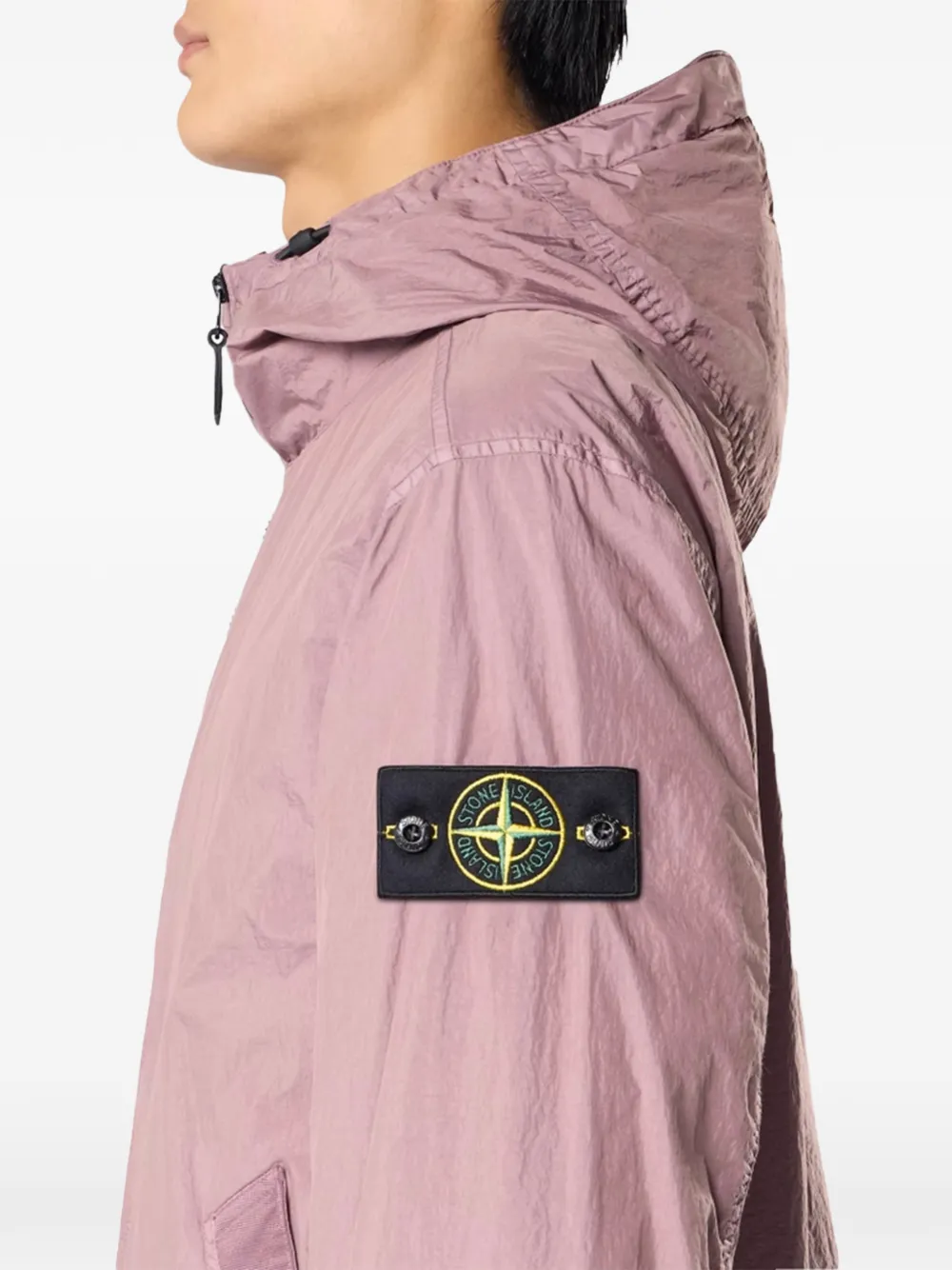 Куртка с капюшоном и нашивкой с логотипом Stone Island, розовый — фото 2