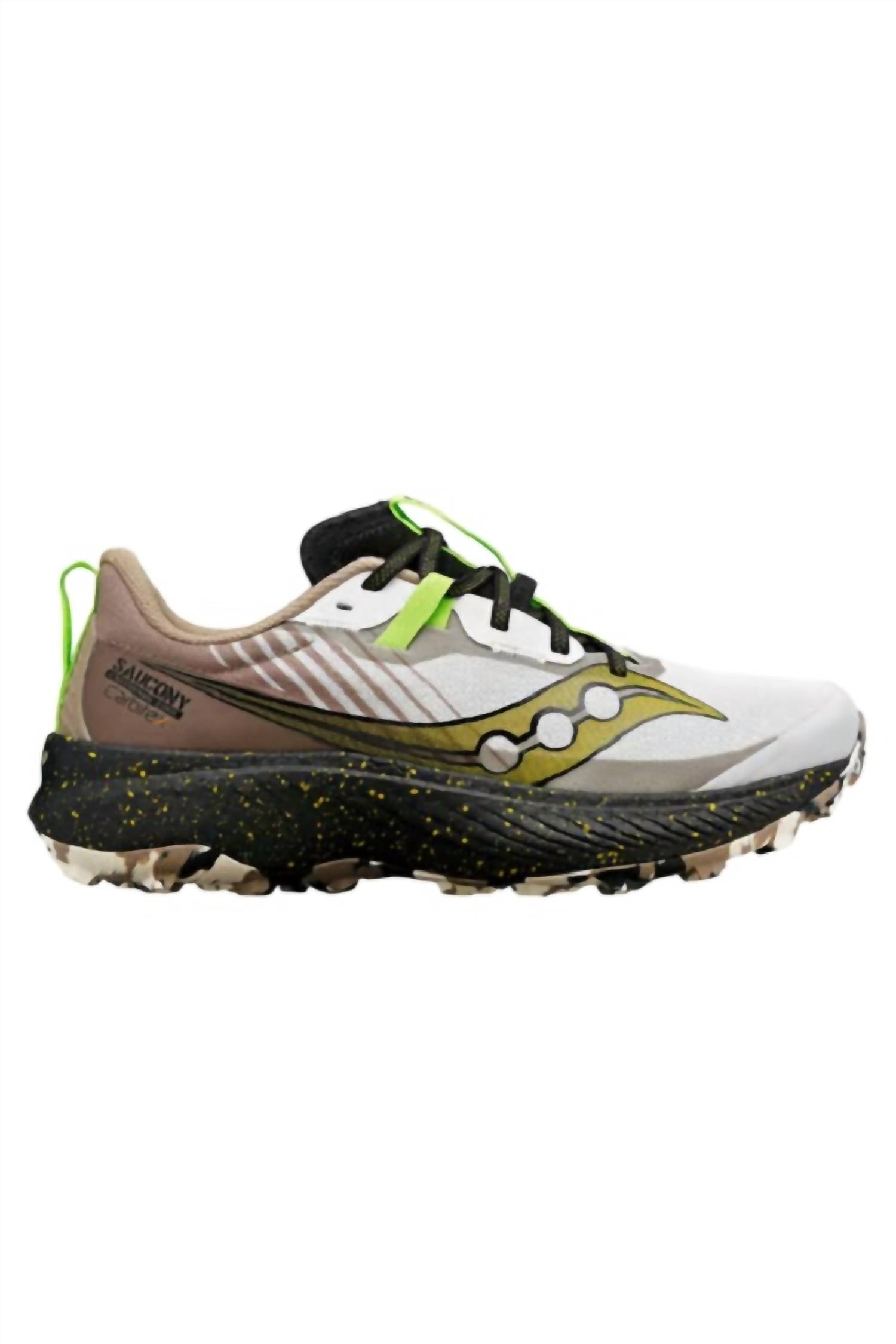 

Мужские туфли Endorphin Edge в цвете Fog/черный SAUCONY