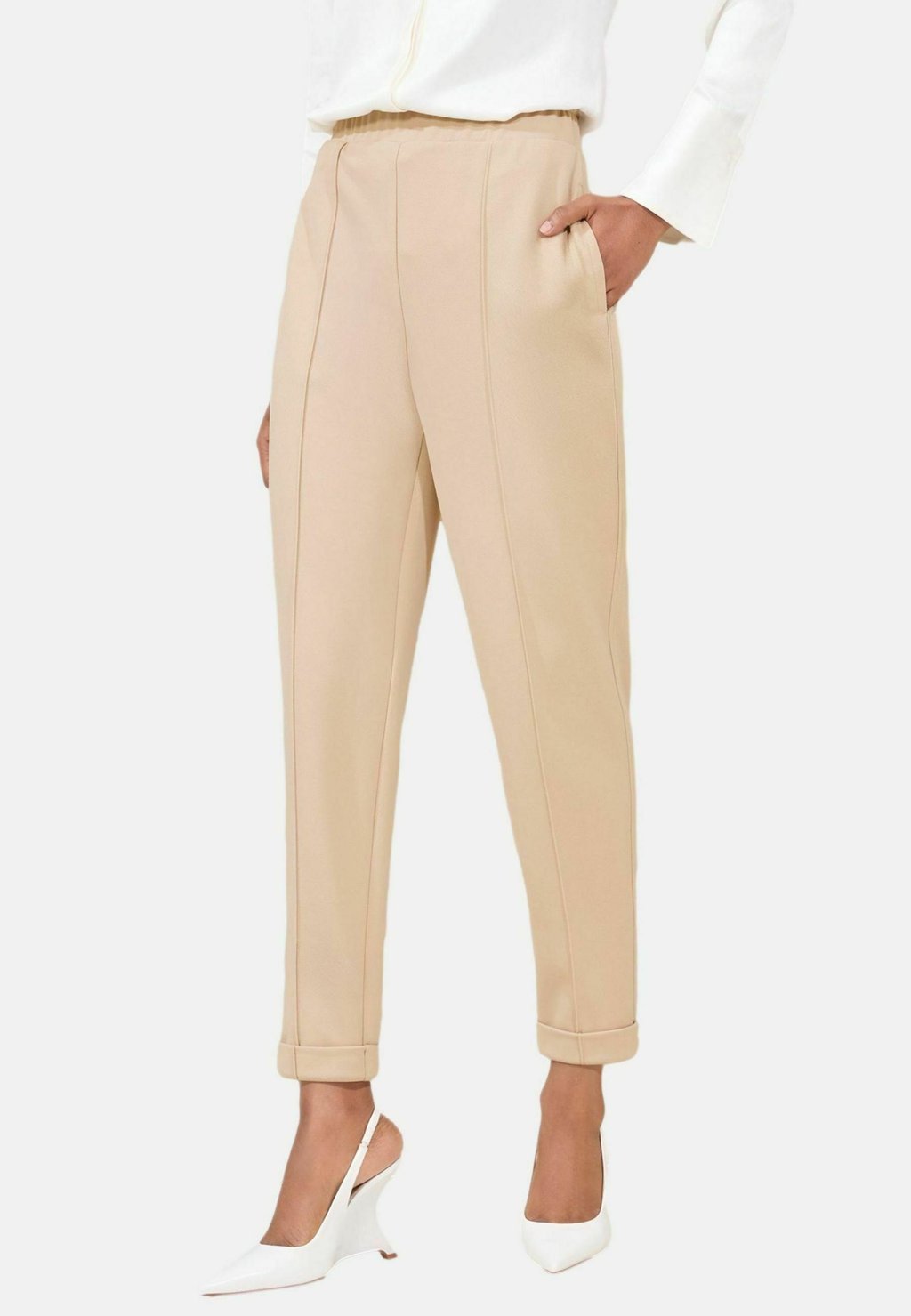 

Брюки REGULAR FIT - TAPERED Lipsy, бежевый