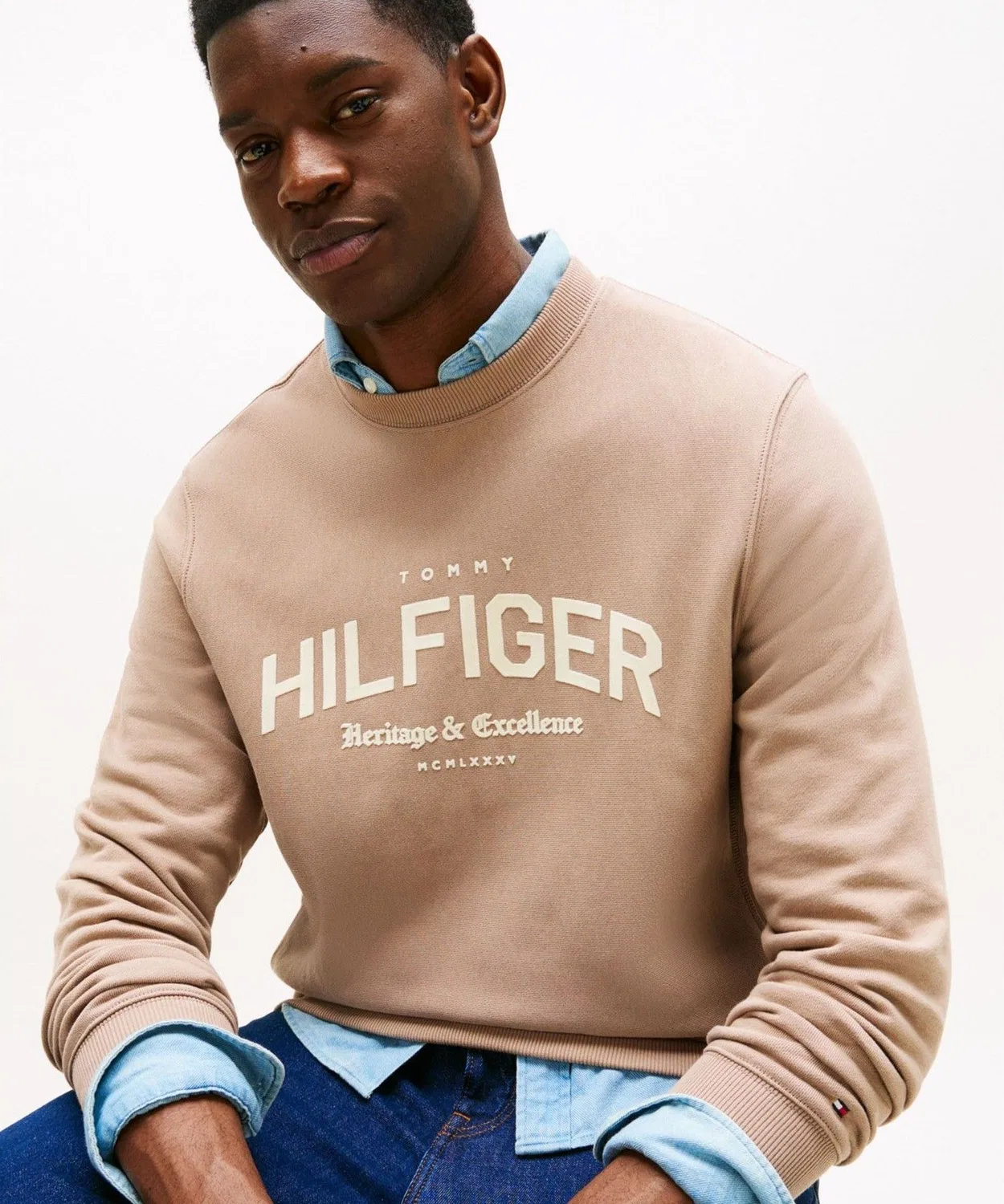 Свитшот с логотипом Tommy Hilfiger, хлопок, длинный рукав, цвет слоновой кости — фото 2
