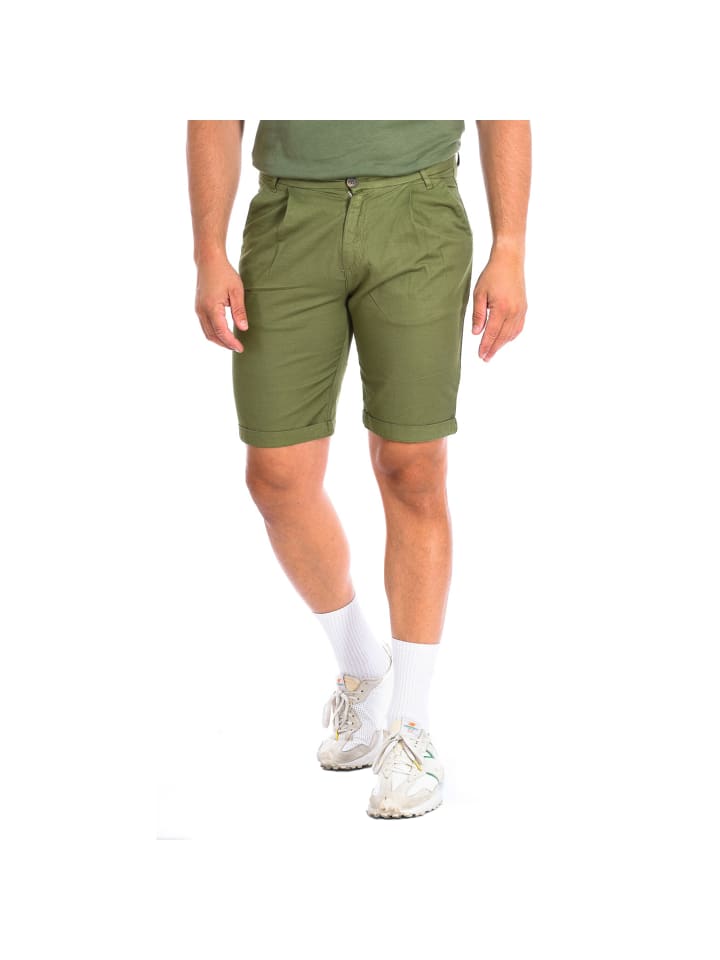 

La Martina Бермуды в зеленом цвете