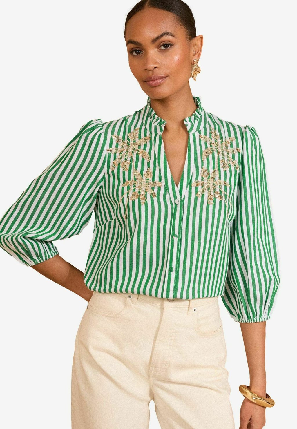 

Блуза REGULAR FIT PIE CRUST DETAIL 3/4 SLEEVE Love & Roses, зеленый