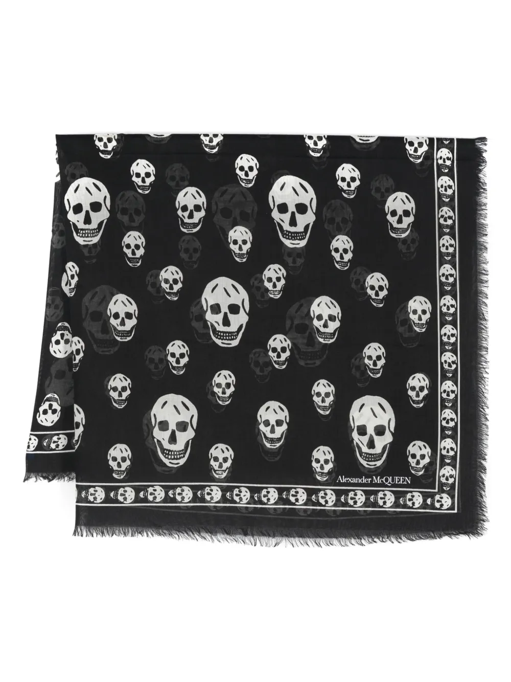 

Шарф Classic Skull Alexander McQueen, черный