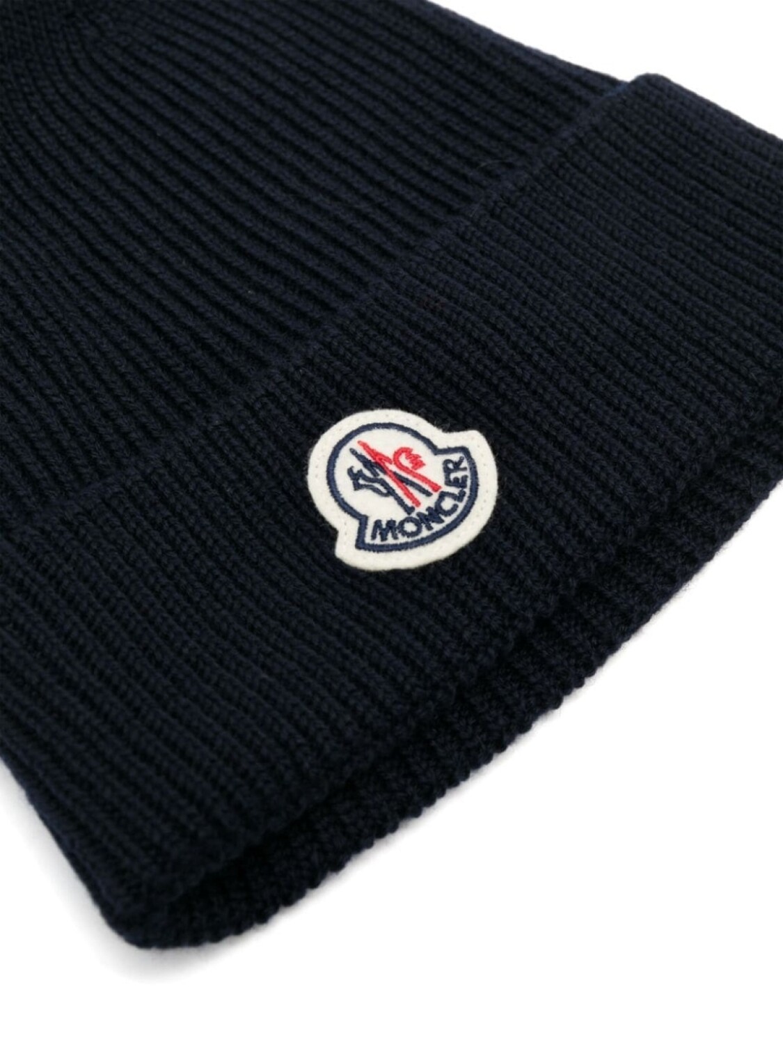 

Moncler шапка бини в рубчик с нашивкой-логотипом, синий