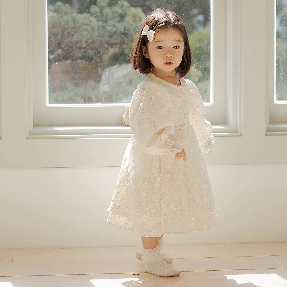 Детское платье с длинными рукавами Lovely Daisy Flower от Arimcloset