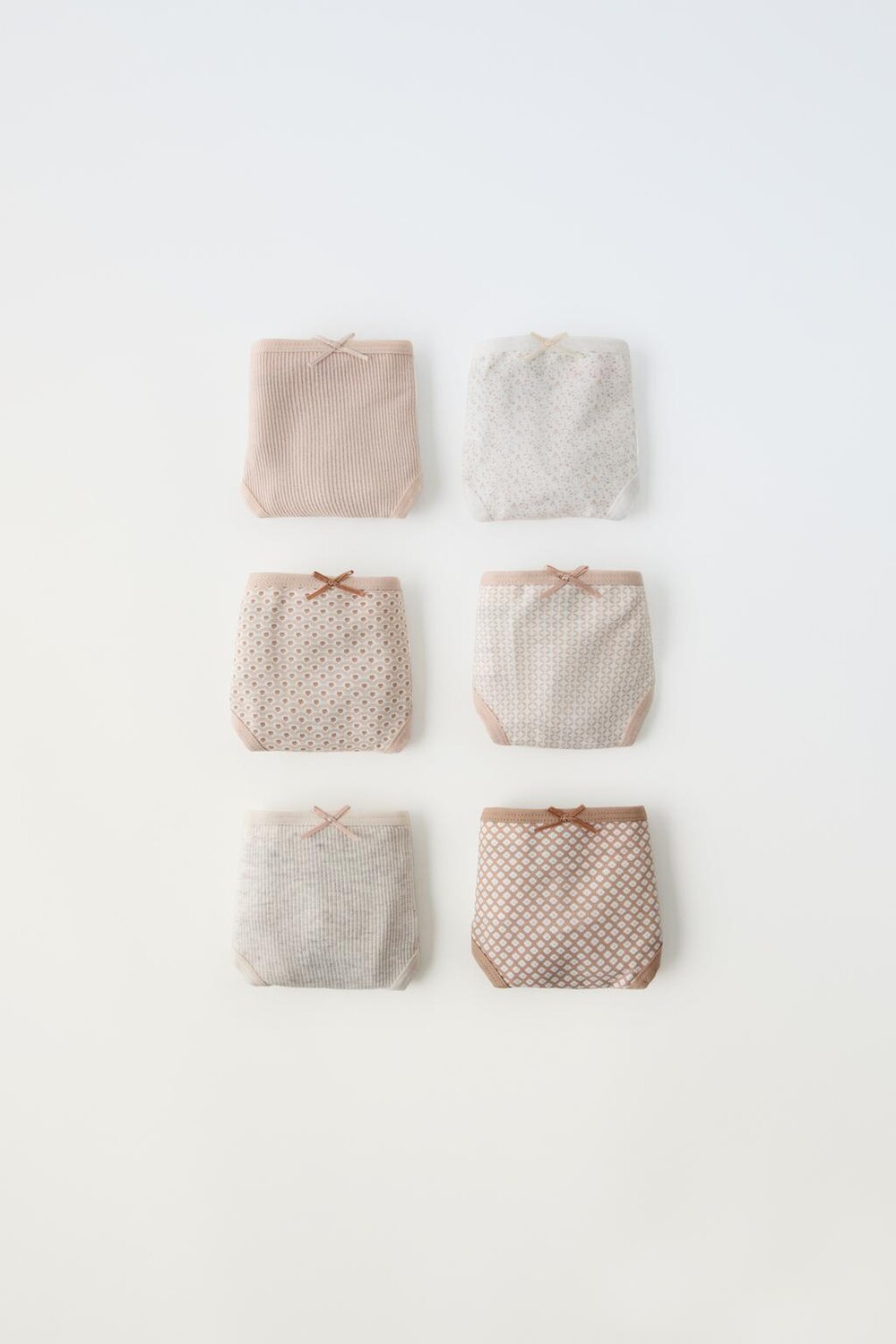 

2-6 лет/упаковка из шести трусов ZARA, кэмел