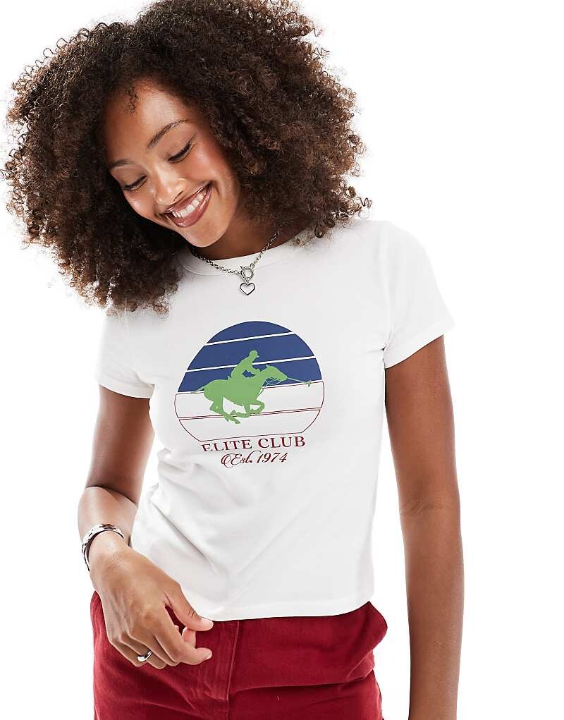 

Белая футболка с рисунком 'Riders Club' ASOS DESIGN