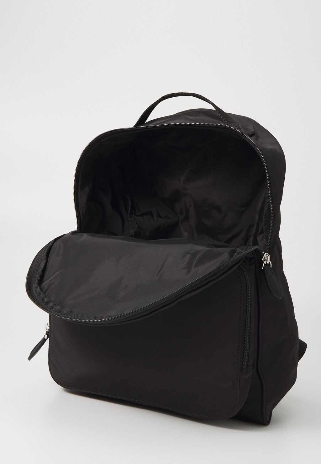 

Рюкзак IKON PACKABLE BACKPACK UNISEX KARL LAGERFELD, черный