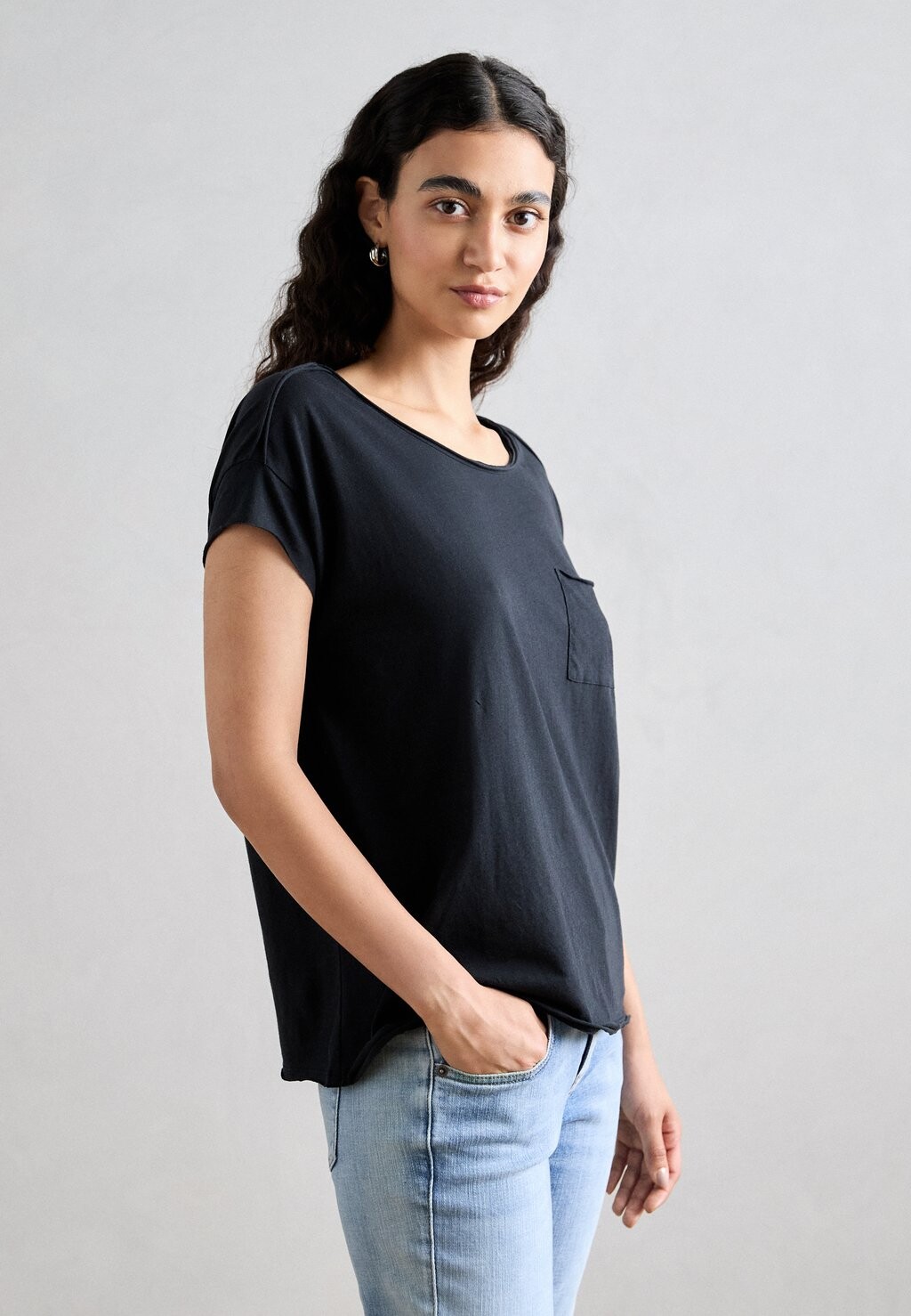 

Базовая футболка CHESTPOCKET Marc O'Polo DENIM, черный