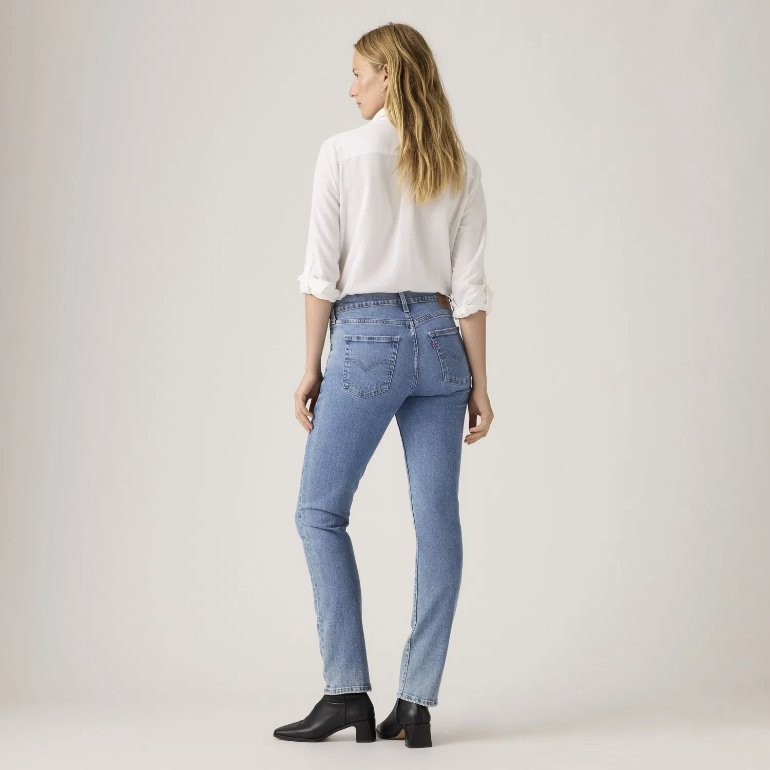 Женские джинсы Candiani с высокой посадкой и прямым кроем, модель 724 Levi's, Medium Wash — фото 3