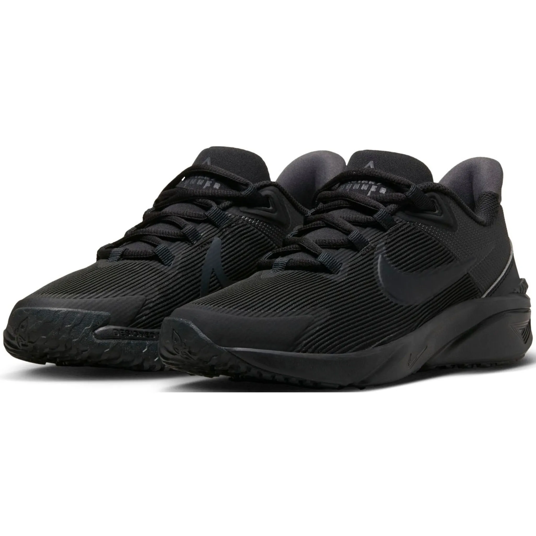 

Кроссовки Nike "STAR RUNNER 4 (GS)", черный