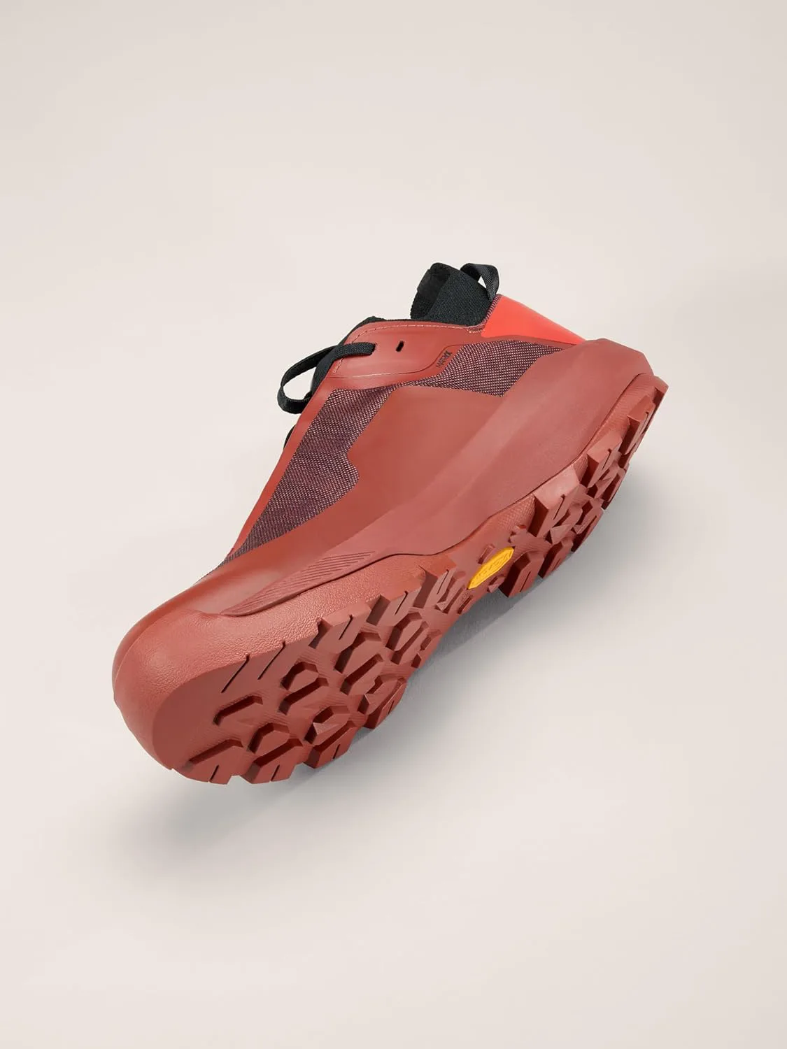 Мужские горнолыжные ботинки Arc'teryx Vertex | Быстрые, легкие и поддерживающие ботинки для подхода к вершине — фото 3