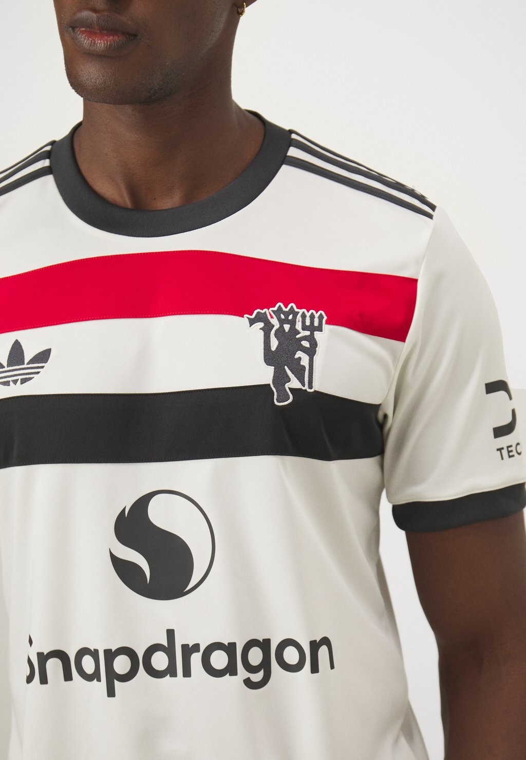 Футболка MANCHESTER UNITED 2024/2025 THIRD  adidas Performance, кремовый — фото 2