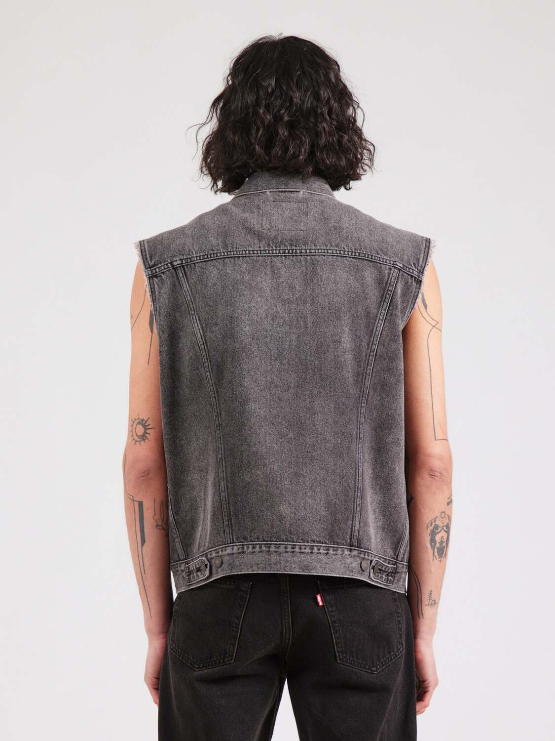 LEVI'S  Жилет 'Relaxed Trucker Vest' в крапчатом черном цвете — фото 4
