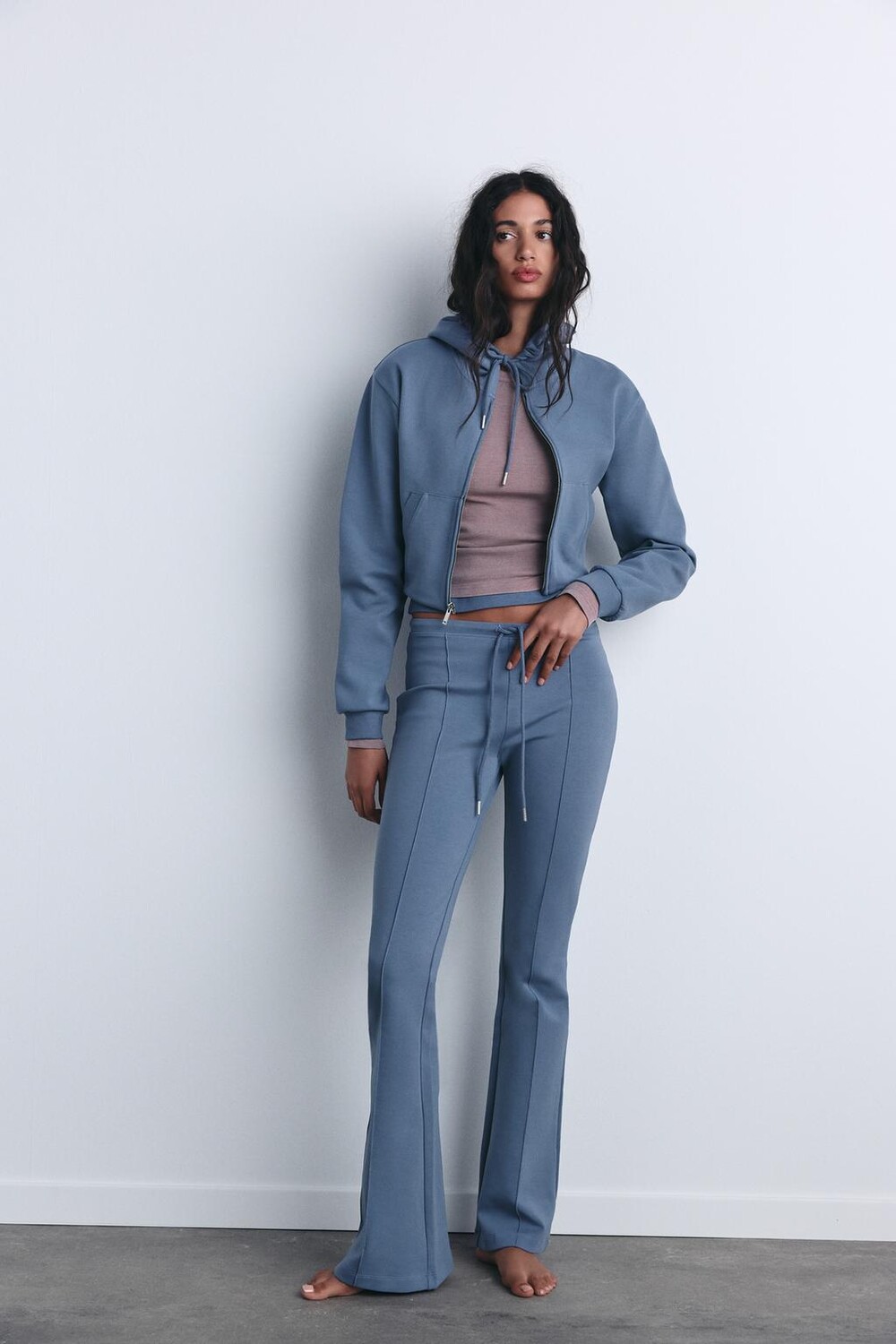 

Укороченная свитшот из интерлока ZARA, средне-синий