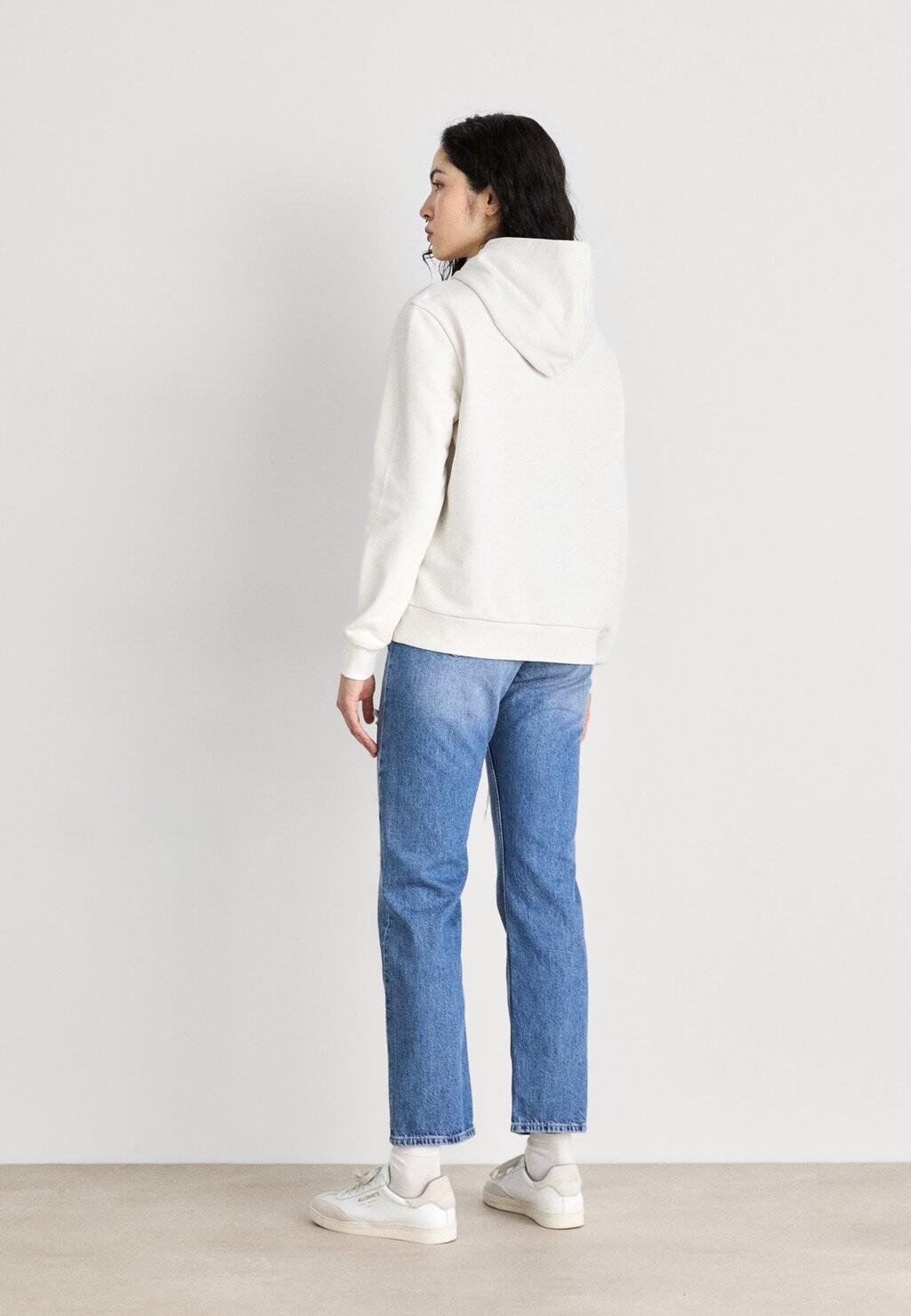 

Свитер Font Graphic Regular Hoodie Calvin Klein, кремовый