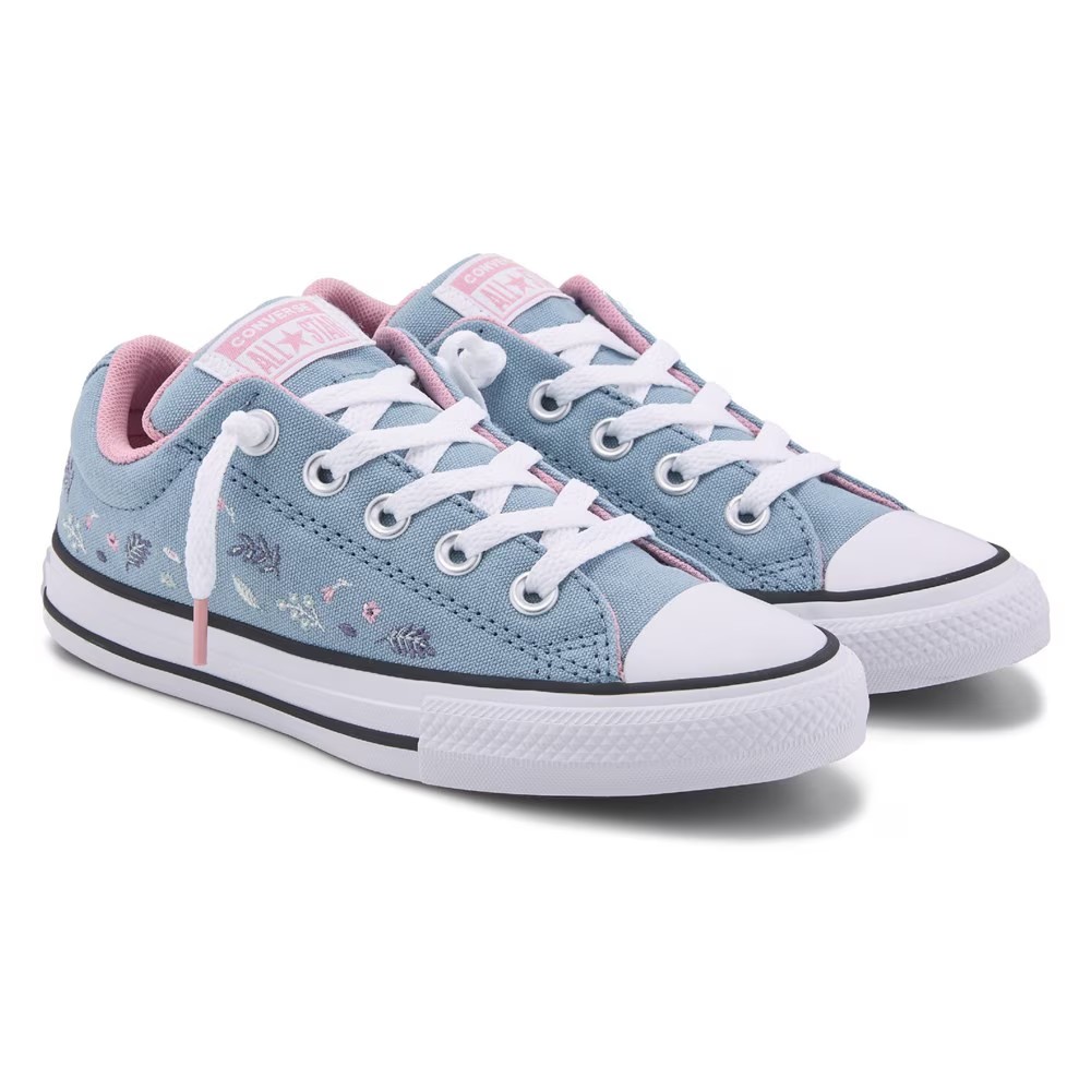 

Чак Тейлор все звезды уличная низкая кроссовка маленький ребенок Converse, синий