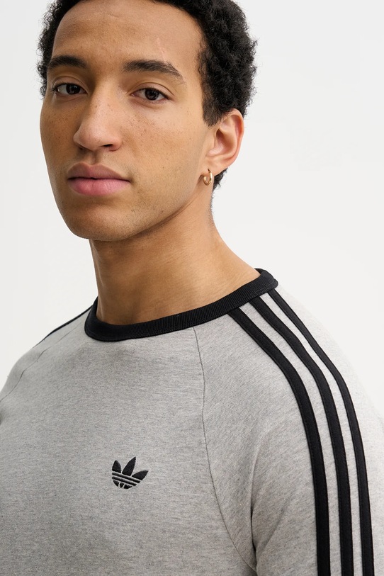 Хлопковый лонгслив Adidas Originals, серый — фото 4