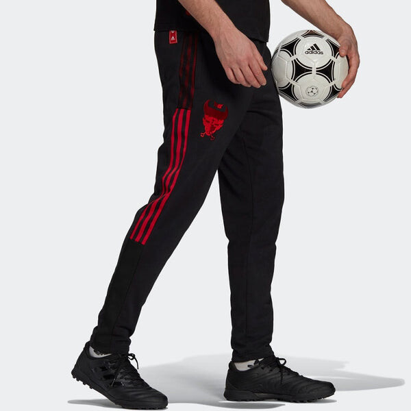 Спортивные штаны adidas Bayern Munich Black Contrasting Colors Stripe Embroidered Cone Sports Pants Black, черный — фото 4