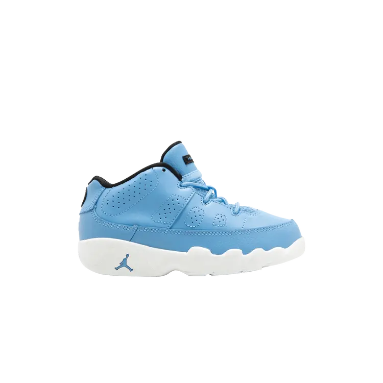 

Кроссовки Air Jordan 9 Retro Low BT 'Pantone', синий