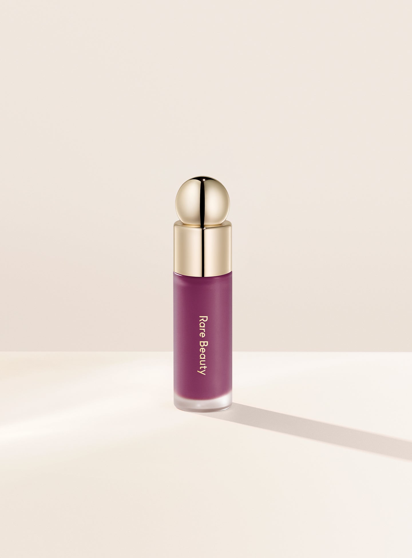 

Жидкие румяна Soft Pinch Rare Beauty, цвет faith/deep berry (matte)