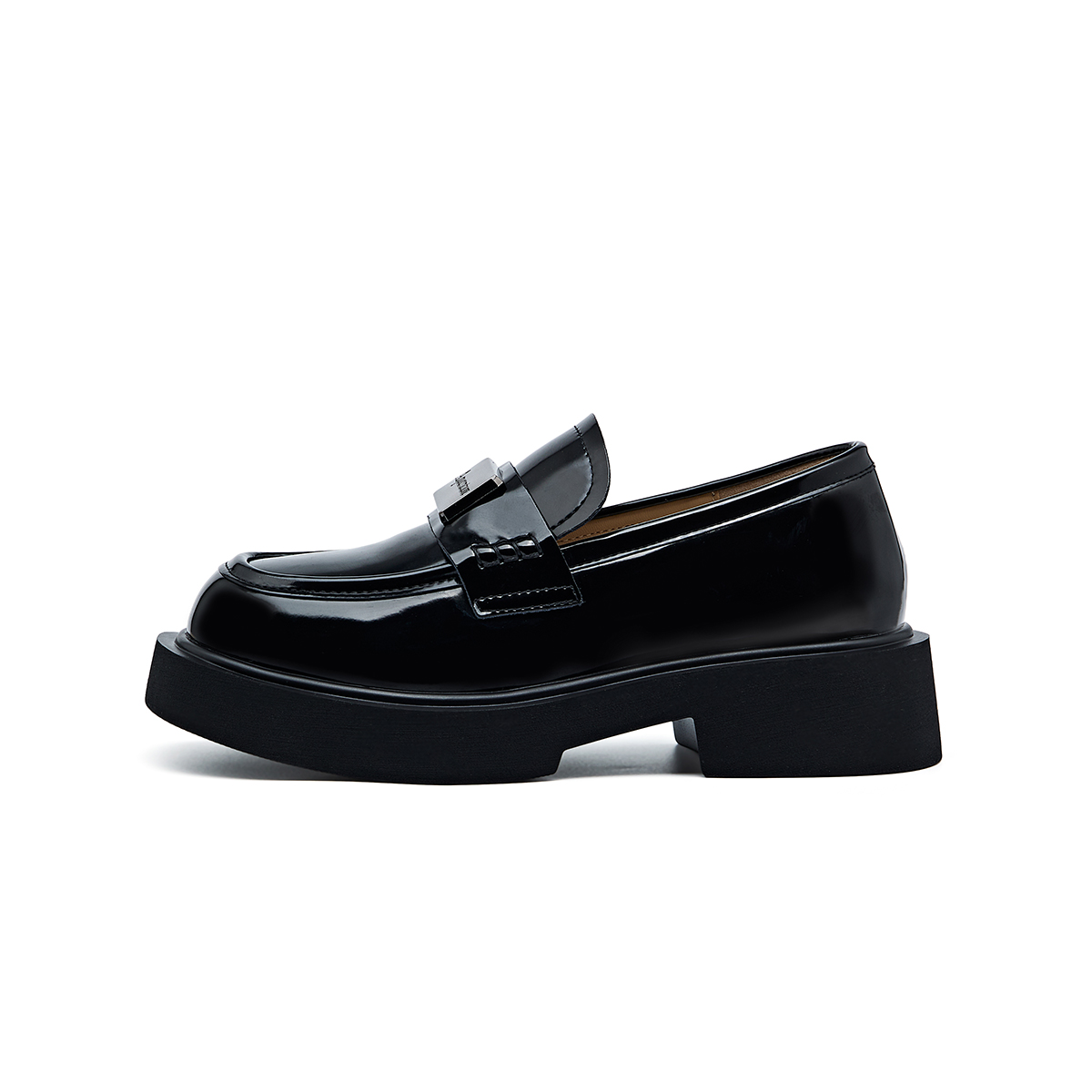 AQUASCUTUM Лоферы женские, цвет обсидиан черный/слоновая кость белый