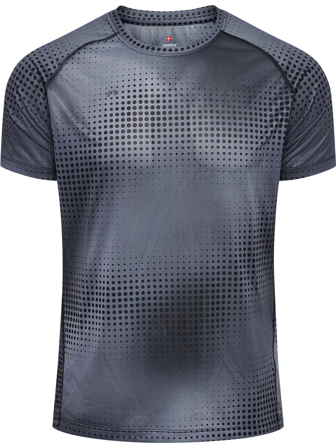 

Newline Футболка 'BEAT AOP' в черном цвете