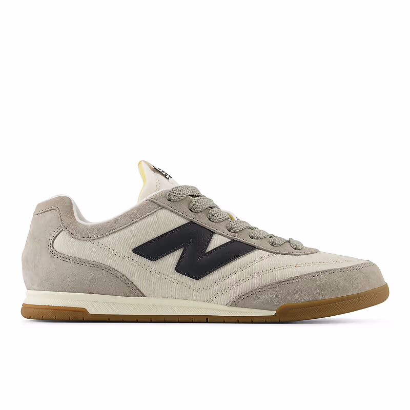 

Кроссовки New Balance Rc42 коричневого цвета