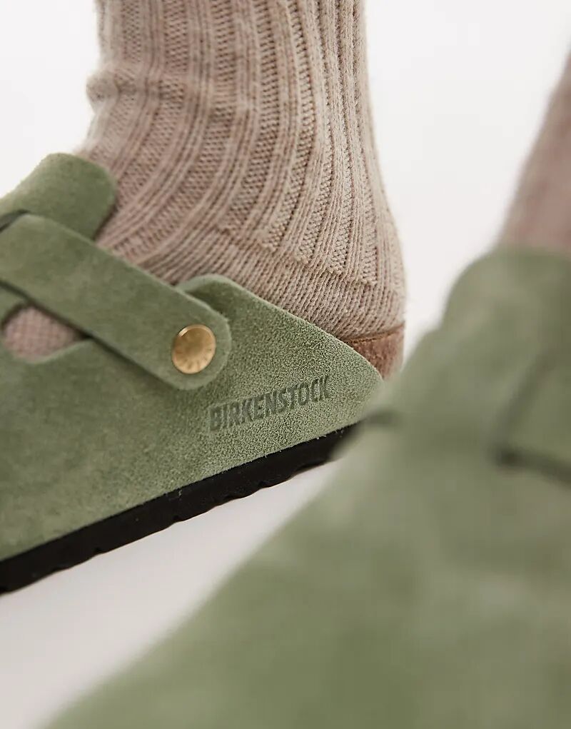 Сабо Birkenstock Narrow Fit Boston из замши цвета зеленого чая — фото 2