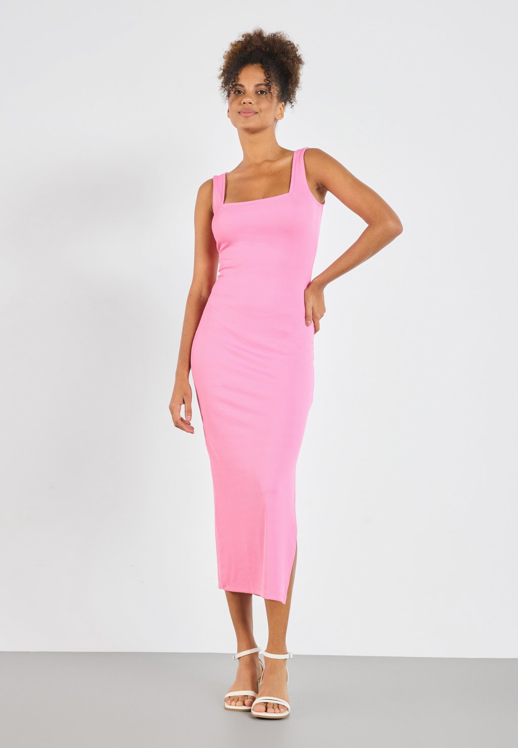 

Платье из джерси FITTED SQAURE NECK MIDI DRESS Even&Odd by Zalando, розовый