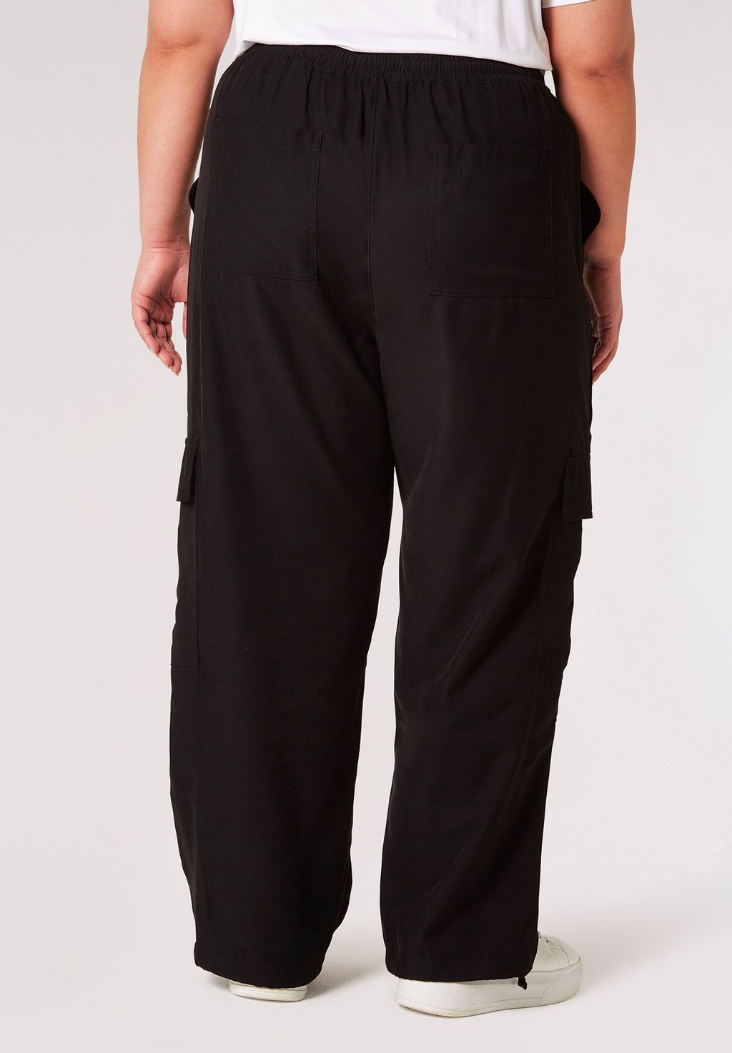 

Брюки карго CURVE COMBAT Apricot, черный