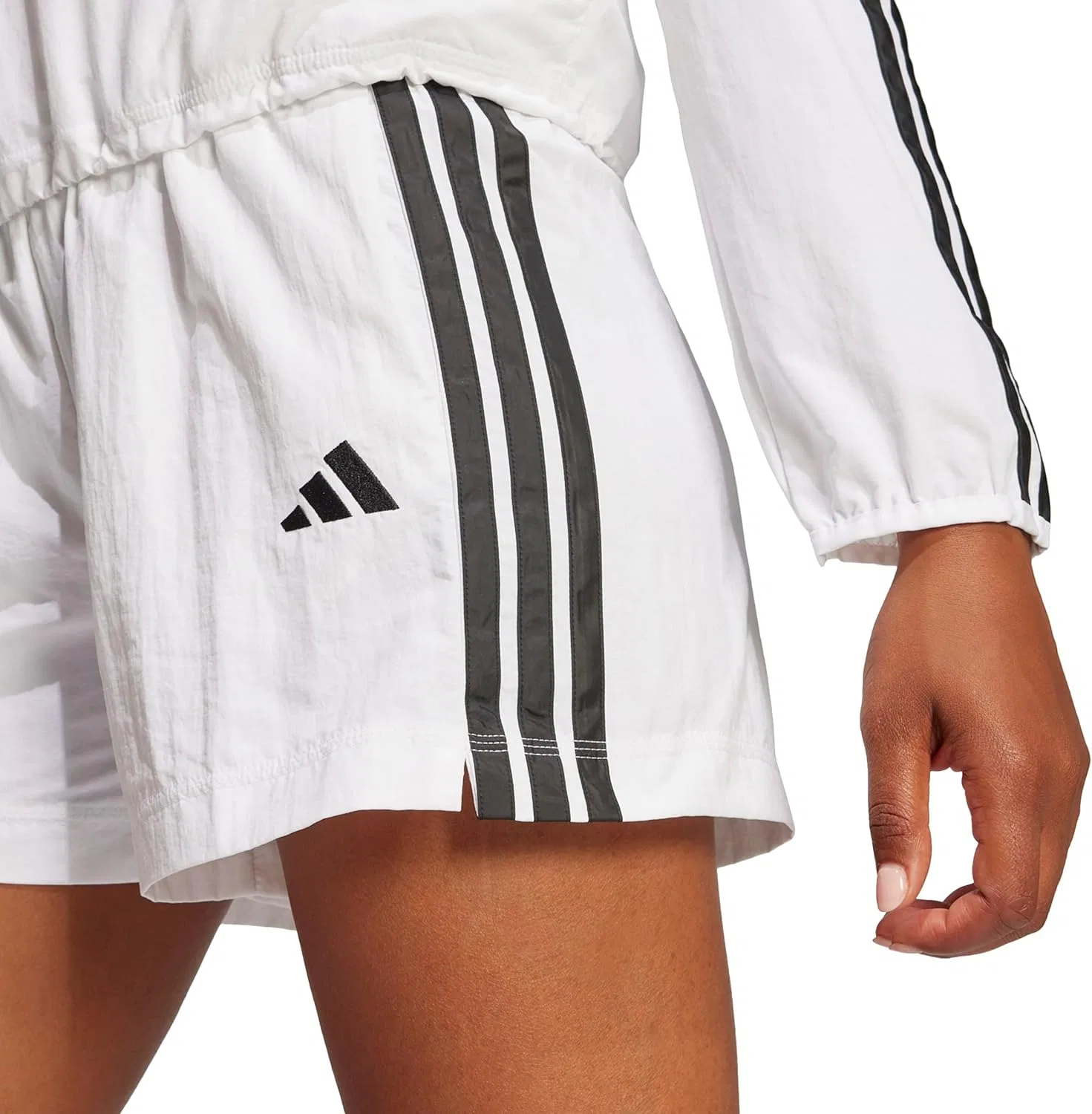 Шорты женские 3-полосные adidas, белый/черный — фото 4