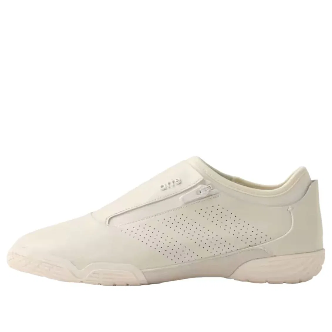Кроссовки Adidas x Arte Antwerp Trivela 'Cream White' KI5708, белый