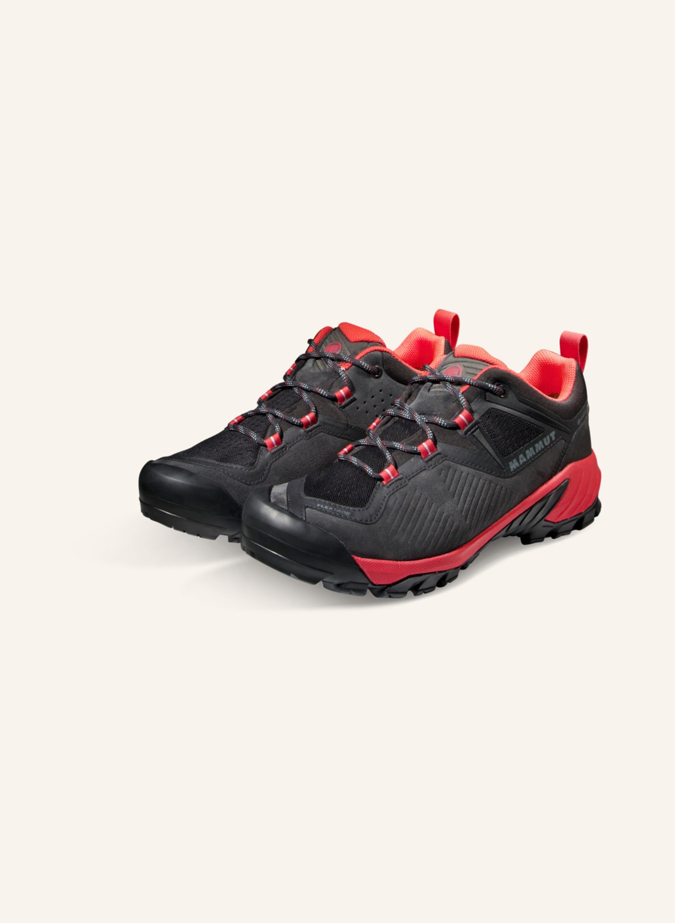 Трекинговые и походные ботинки sapuen low gtx Mammut, черный