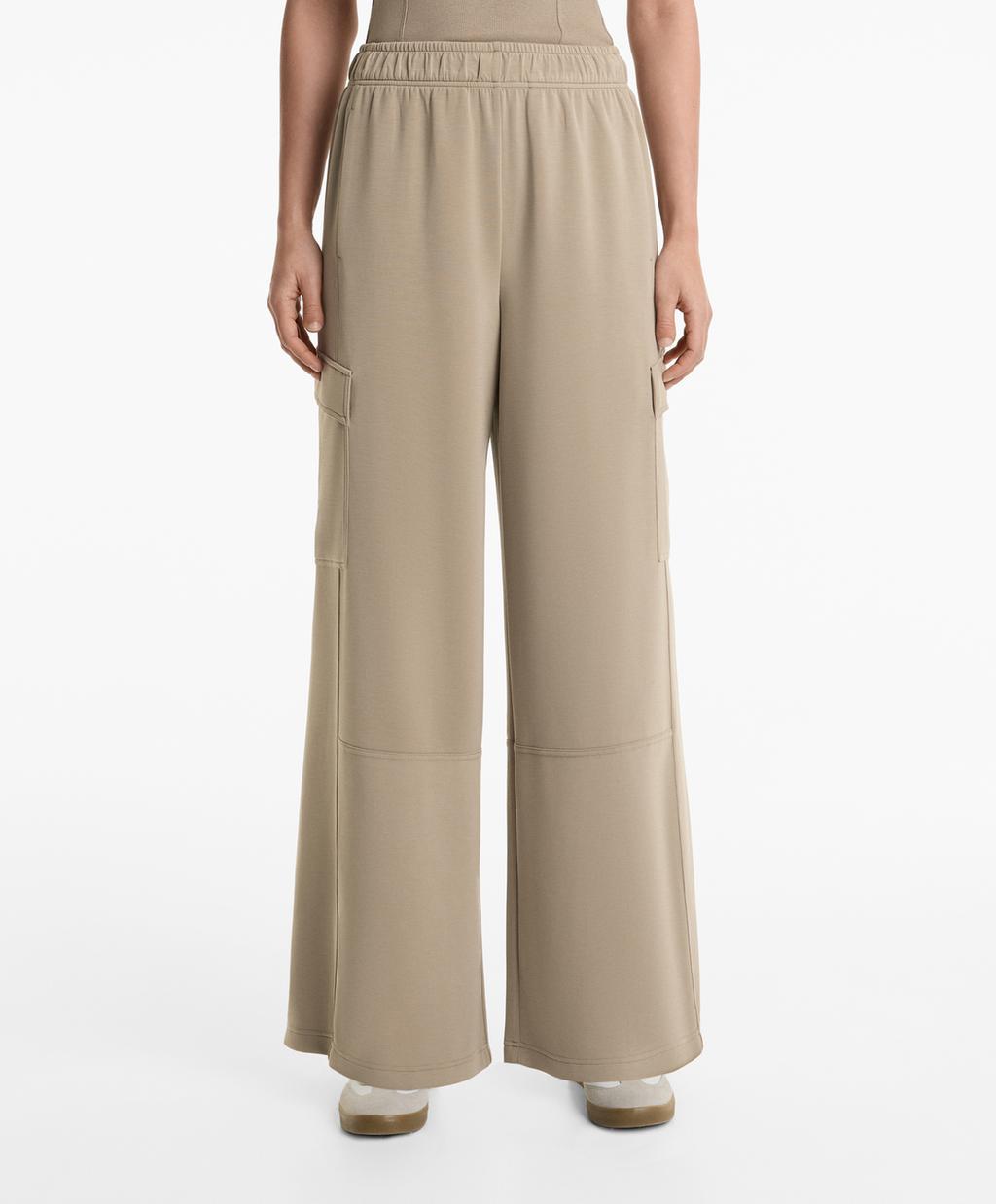 

Брюки-карго из мягкого на ощупь модала Oysho, цвет Khaki-Grey