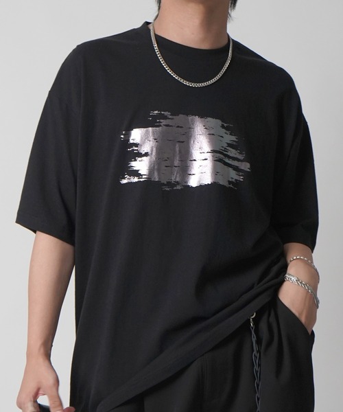 

Футболка с коротким рукавом, абстрактный графический принт из фольги Confirm, черный