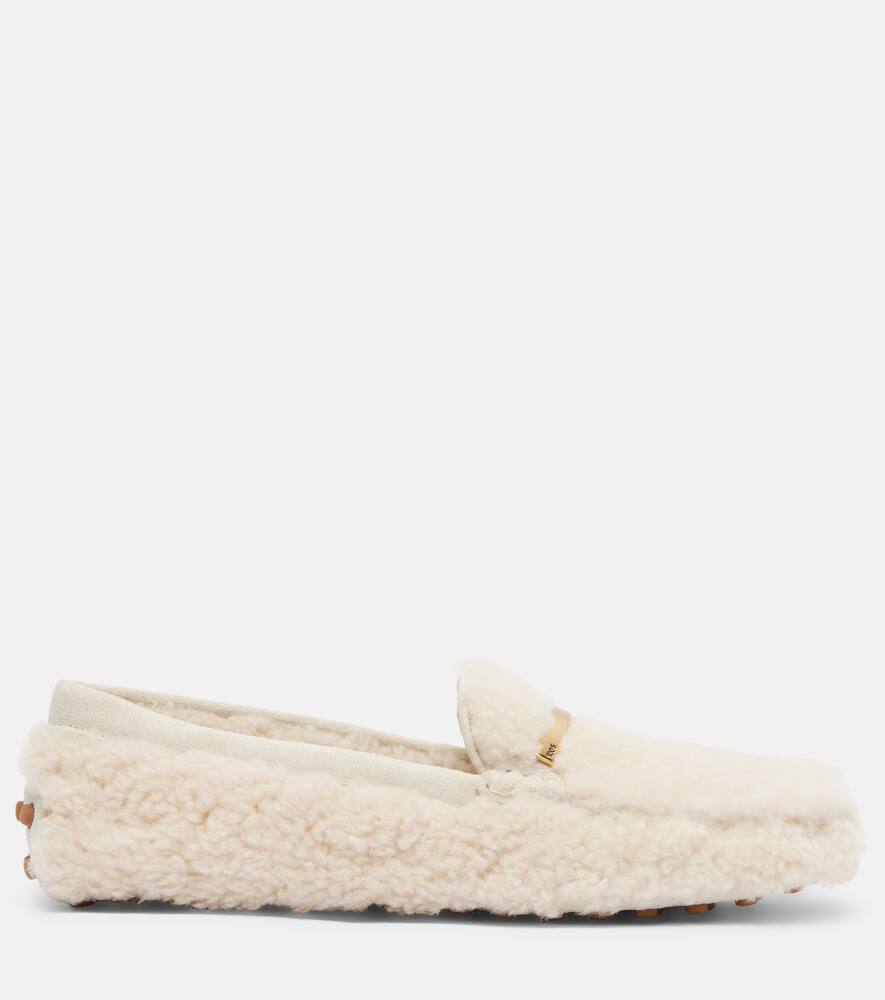 Гоммино замшевые мокасины для вождения Tod's, Avorio + Bianco Latte — фото 4