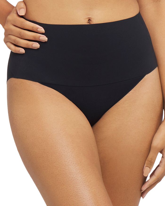 

SPANX Smooth Undie-tectable Трусы с натуральной линией талии SPANX, черный