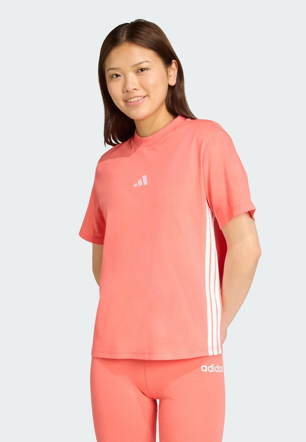 

Футболка с принтом Adidas Sportswear, красный