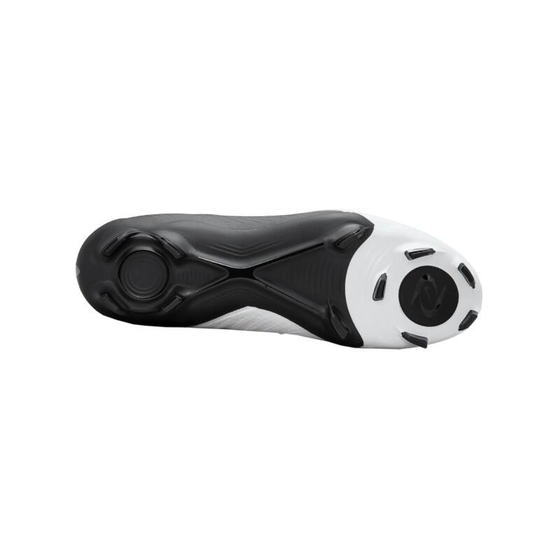 Футбольные бутсы для игры на газоне Nike Phantom Luna II Academy FG/MG — фото 4