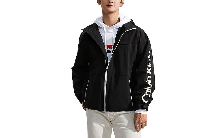 

Куртка унисекс космический черный Calvin Klein, черный