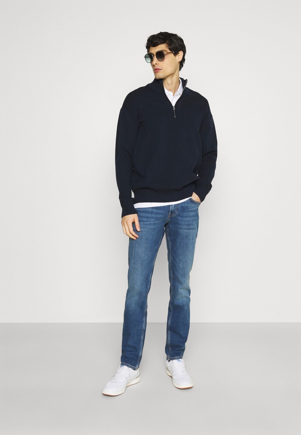 Джинсы-сигареты CORE DENTON STRAIGHT Tommy Hilfiger, бостонский индиго — фото 2