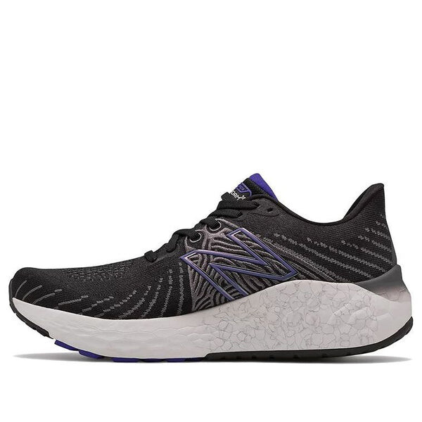 

Кроссовки свежая пена x vongo v5 New Balance, черный