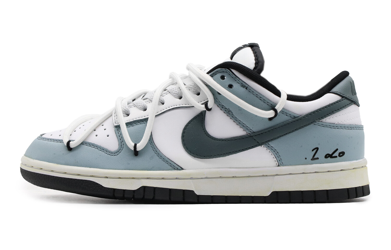 

Кроссовки Nike Dunk Skateboard Shoes Women's Low-Top Blue/White