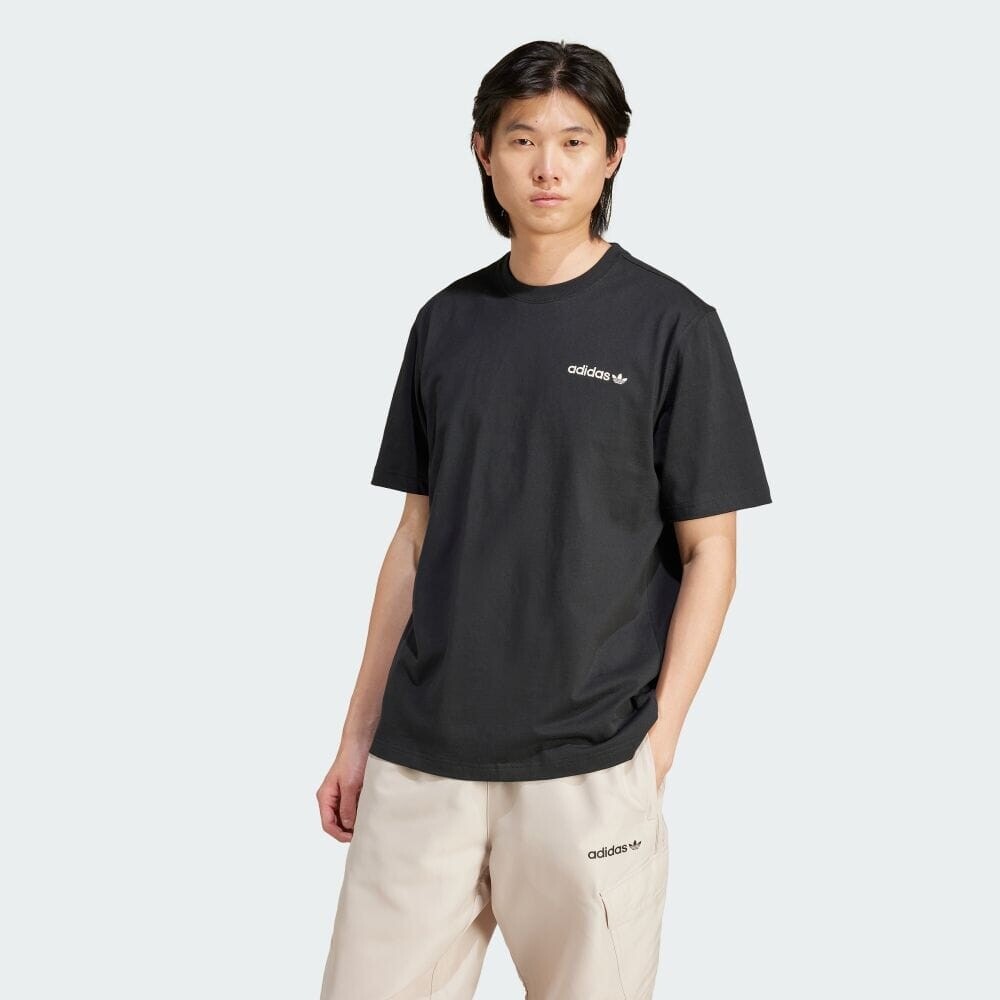 

Футболка Adidas Graphic T-shirts, черный